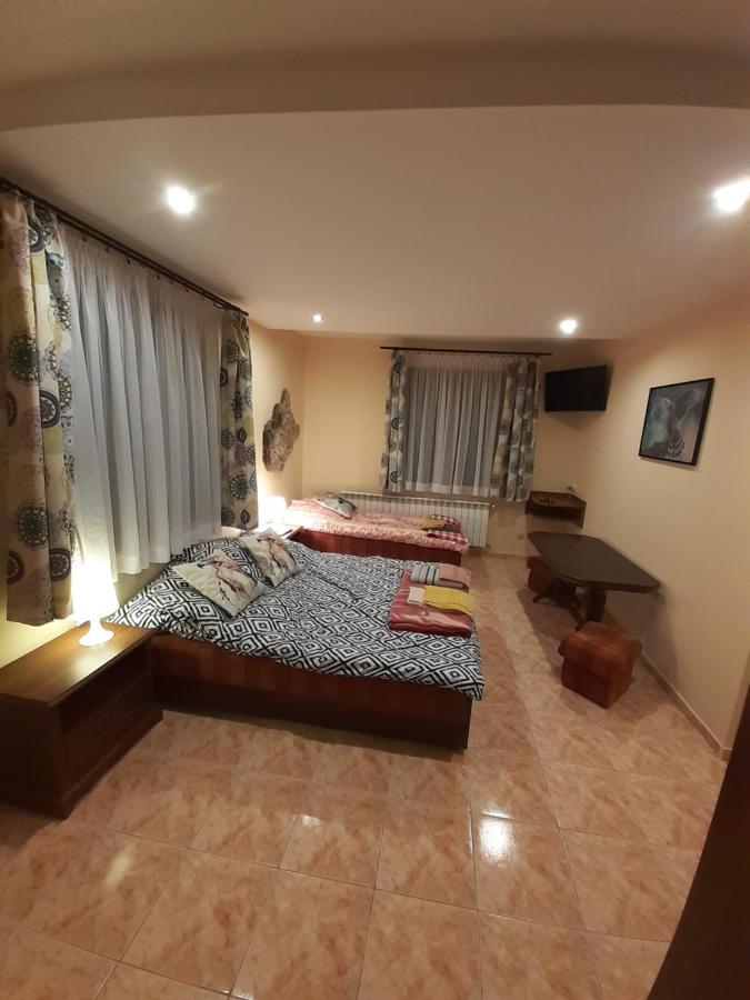Jastrzab Apartman Ropienka Kültér fotó