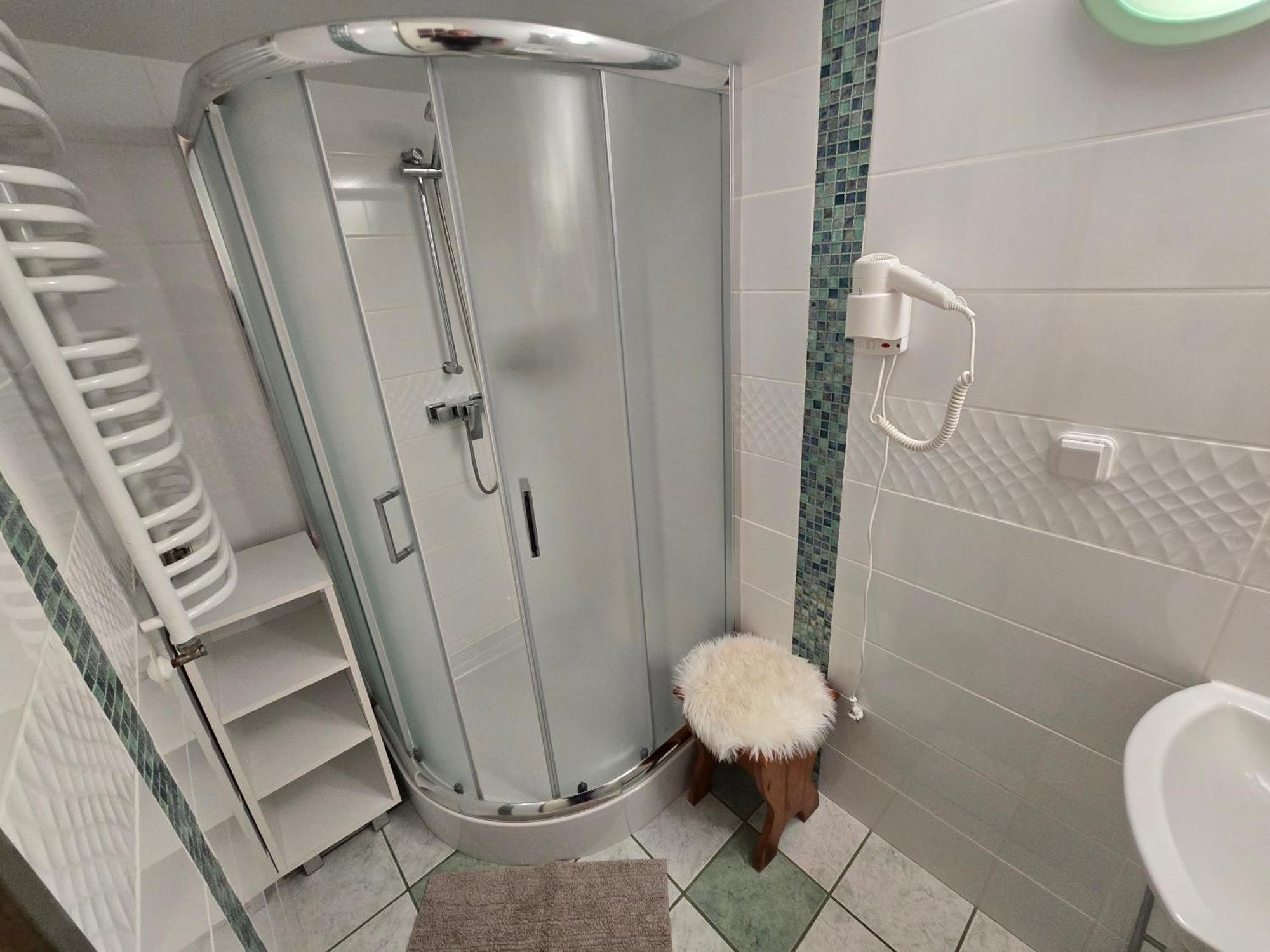 Jastrzab Apartman Ropienka Kültér fotó